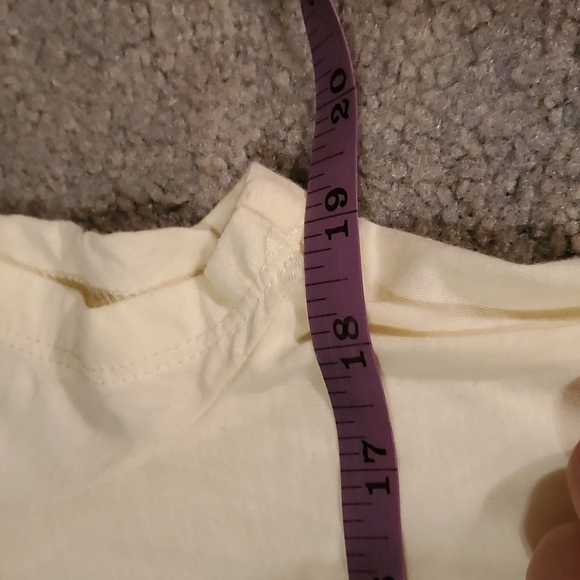 Jr's xl pale yellow mock layered tee bundle only - Picture 3 of 7